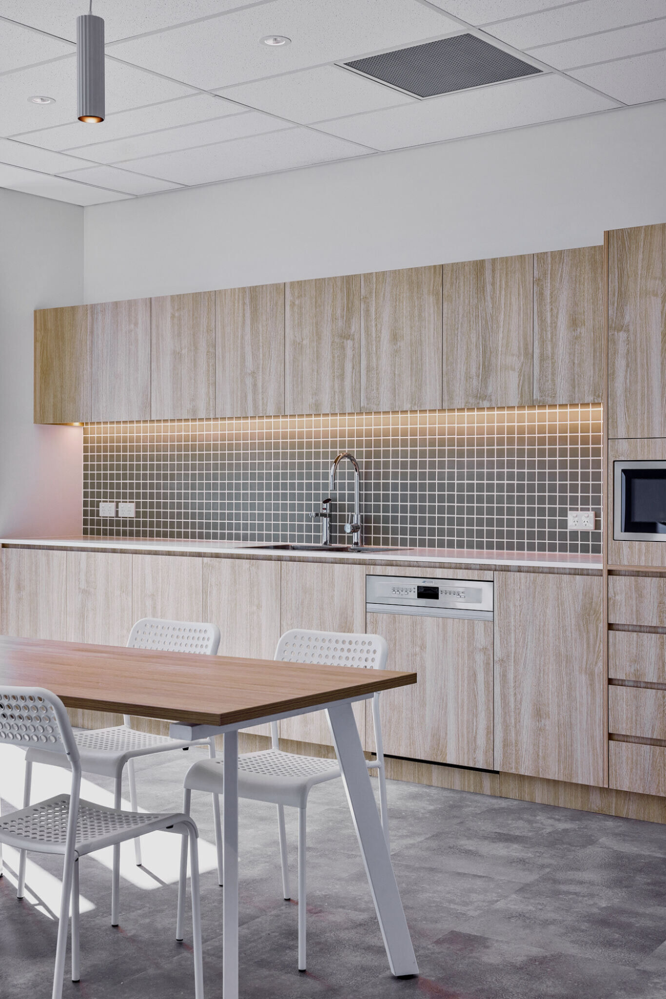 230825 ATTCORP Pysch Central 0059