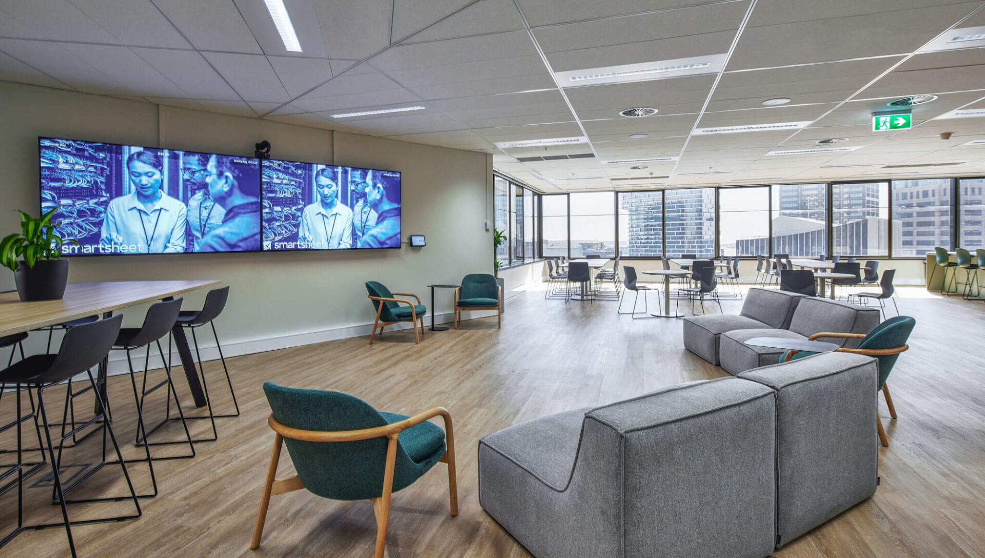 230204 ATTCORP 60 Margaret 103