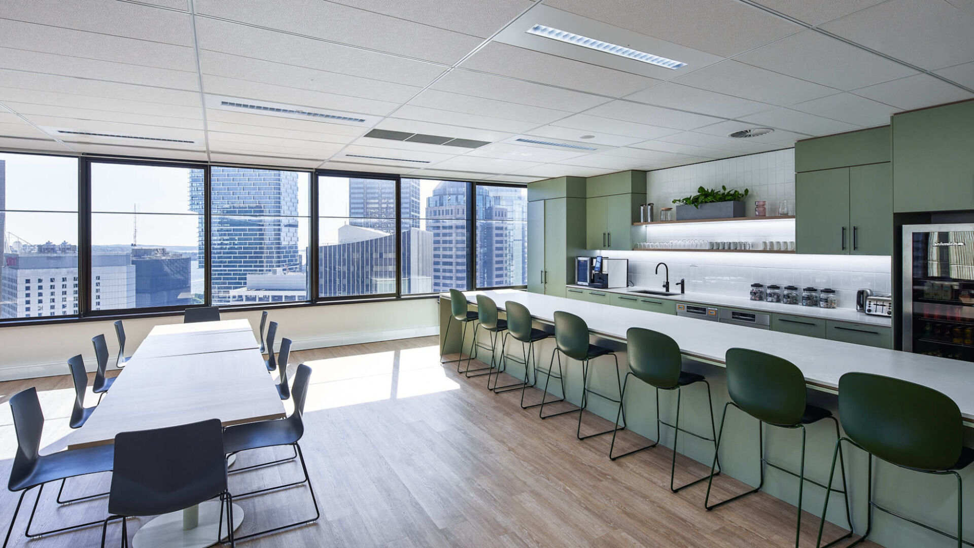 230204 ATTCORP 60 Margaret 107